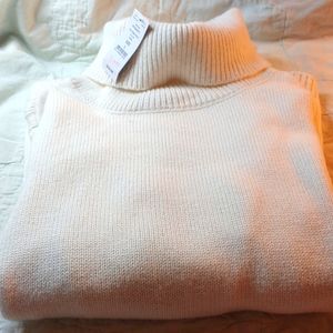 White House Black Market sweater